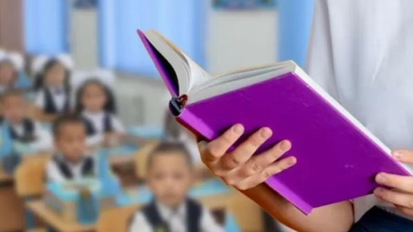 "Осылай етсек, педагогтардың министрлікке сенімі ұлғаяды" дейді білікті ұстаз