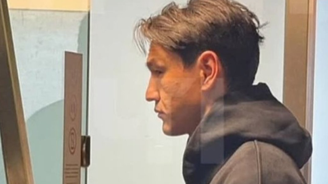 Ресейден қуылған Нұрлан Сабуров Алматыға келді