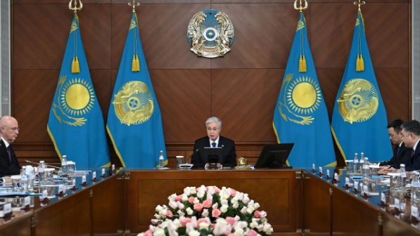 "Цифрлық мемлекет құру мәселесі Қазақстанның болашағына тікелей әсер етеді." - деді Тоқаев