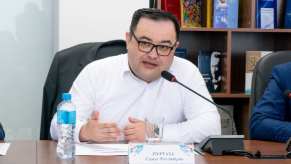 "Күзге дейін бірнеше әкім қызметтерімен қоштасуы мүмкін"дейді депутат