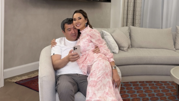 Динара Сәтжан күйеуінің балаларына қатысты шындығын айтты