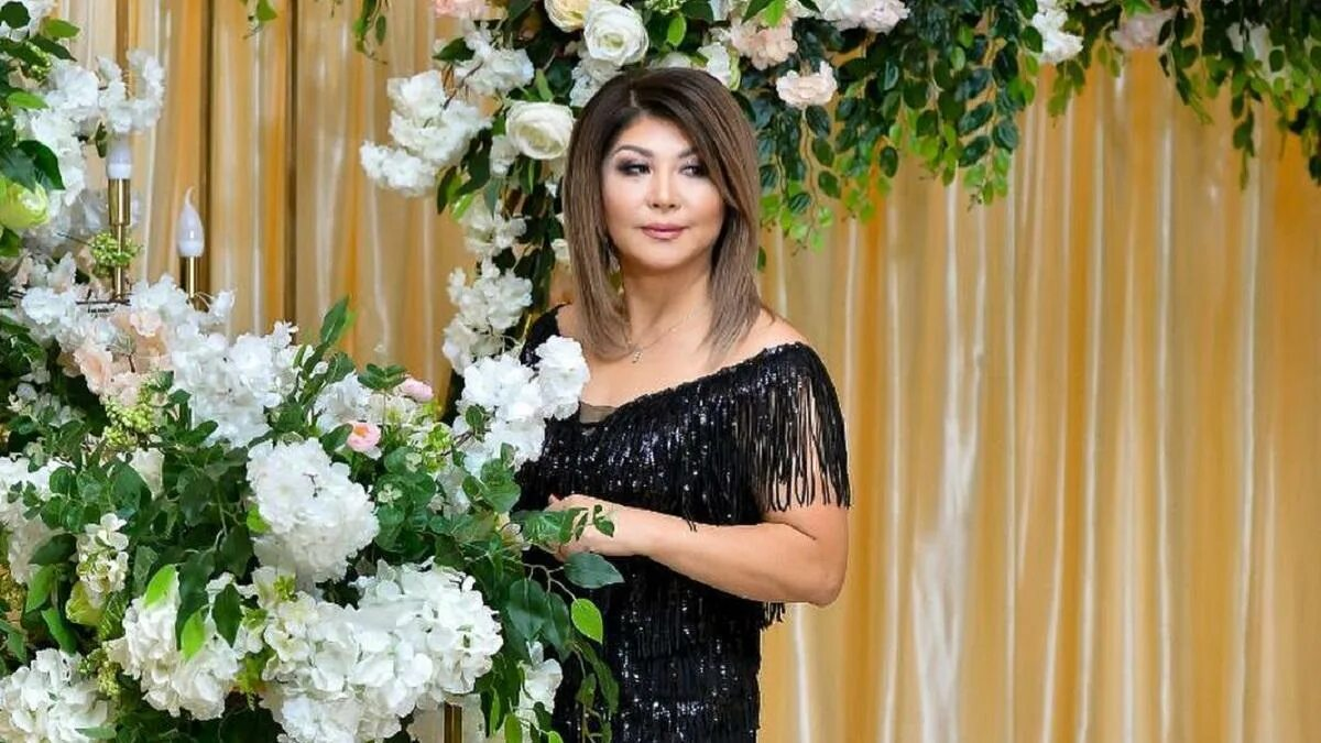 "Маған тұрмысқа шықшы": Әнші Шәкизада өзіне ынтық еркектің жазбаларын жариялады