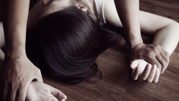 "Еркекті жиіркендір": Психолог зорланғалы жатқан қыздарға кеңес берді