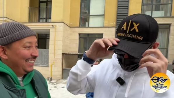 "Маскадағы адамның" кім екені мәлім болды: Мадияр Серікбай маңызды видео жариялады (ВИДЕО)