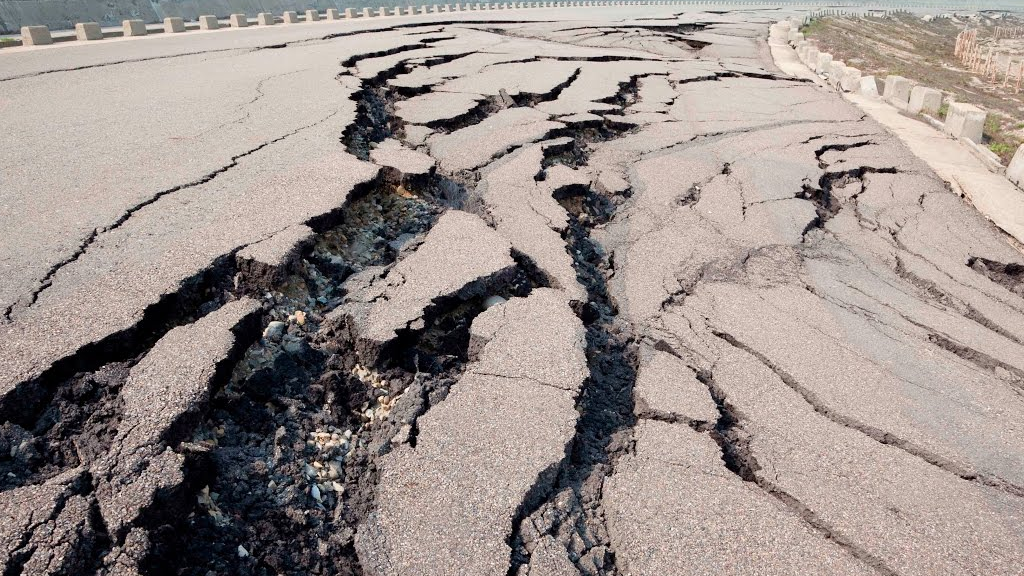 Қазақстандағы жер сілкінісіне Қытайдың жер асты ядролық сынағы себеп дейді АҚШ өкілі