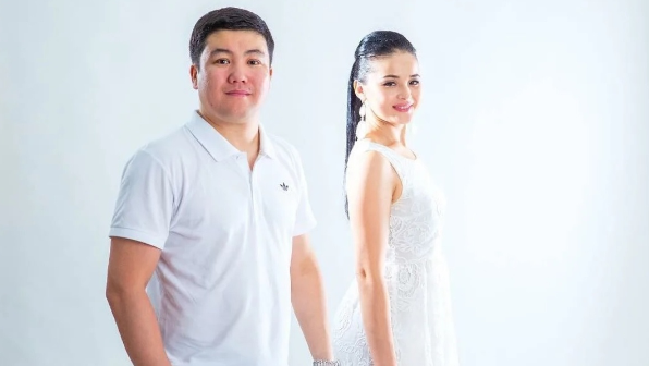 "Тұрсынбек Мөлдірді осы үшін тастап кеткен" деп жұрт Мөлдір Мұқанованы сынға алды