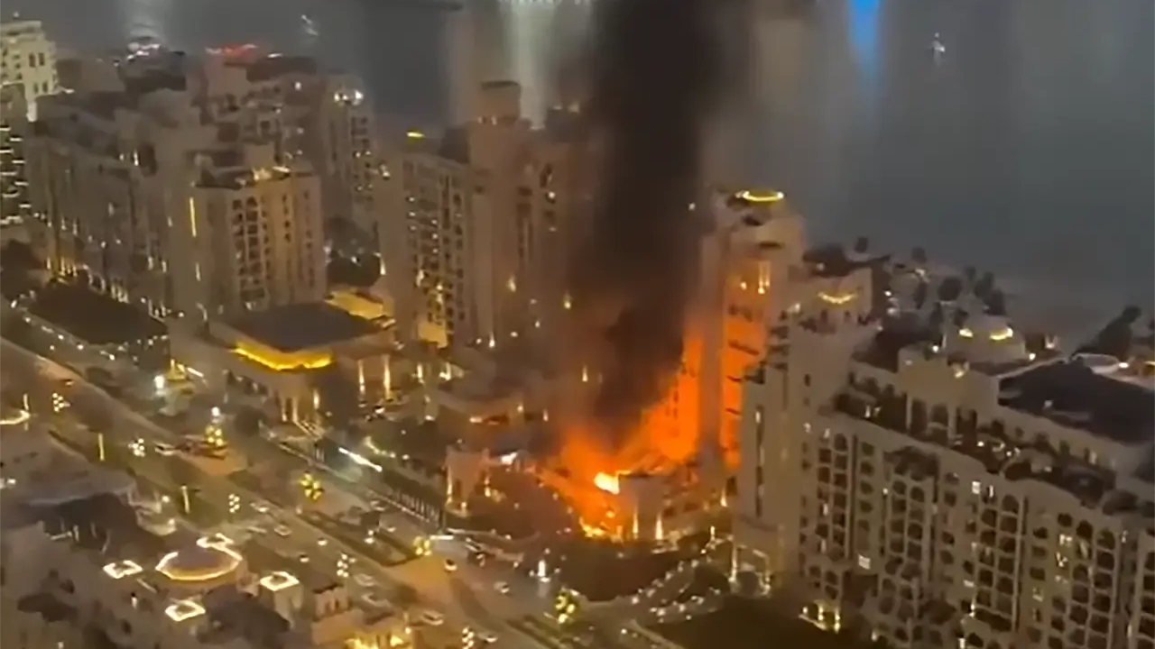 Ирандағы соғыс: Зымыранның бірі Дубайға құлады