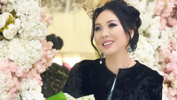 Әнші Қарақат: "Мендегі бақытты айқындап берді"