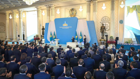 Президент Қасым-Жомарт Тоқаев Конституцияны қабылдауға арналған салтанатты жиынға қатысты