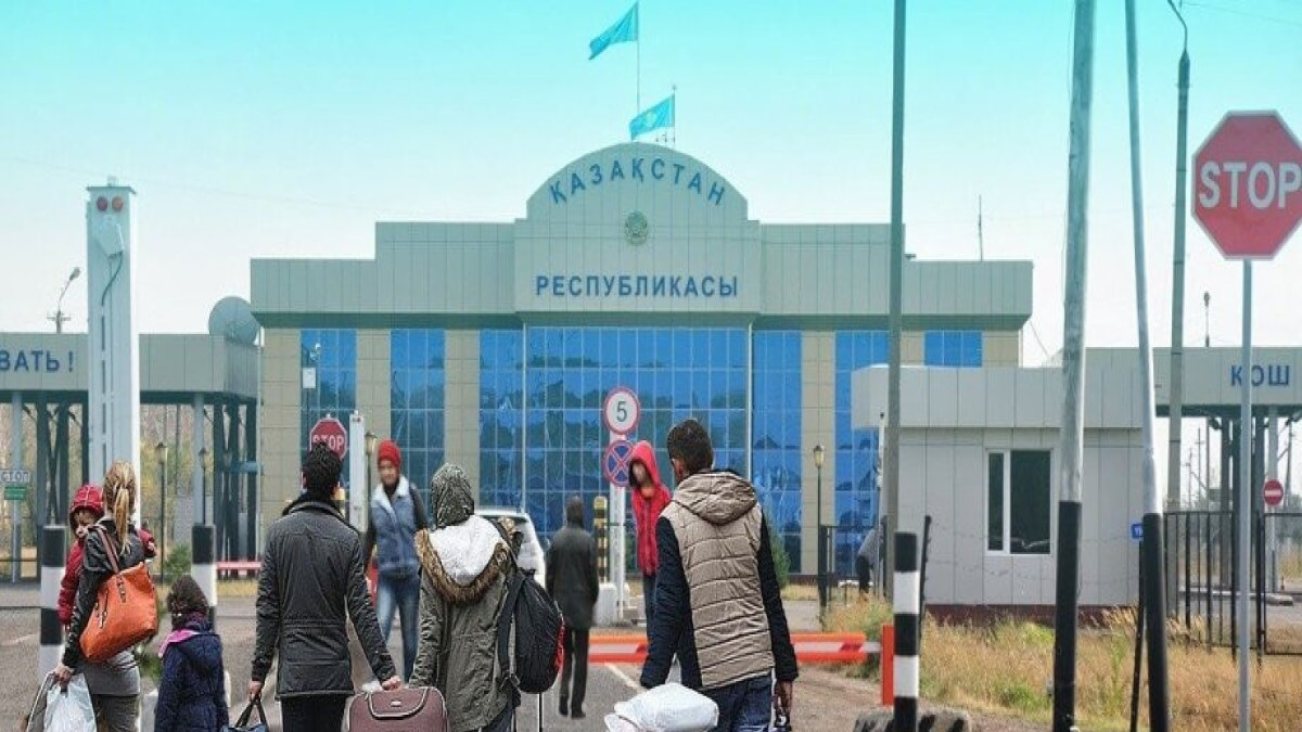 Ресейліктер қашуға әзірленуде: Елімізге тағы да ресейліктер ағылып келуі мүмкін бе? 