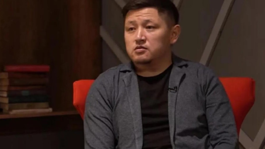 "Әрең шыдадым" деген Нұрболхан Шараповтың жазбасы қызу талқыға түсті