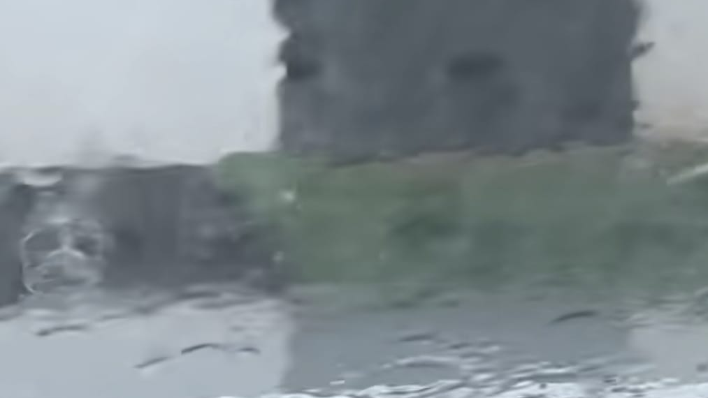 Атырауда жауған жаңбыр жұртты қорқытты (ВИДЕО)