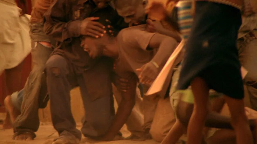 "Әйелдерді зорлау фестивалі" жұртшылықтың жиіркенішін оятты