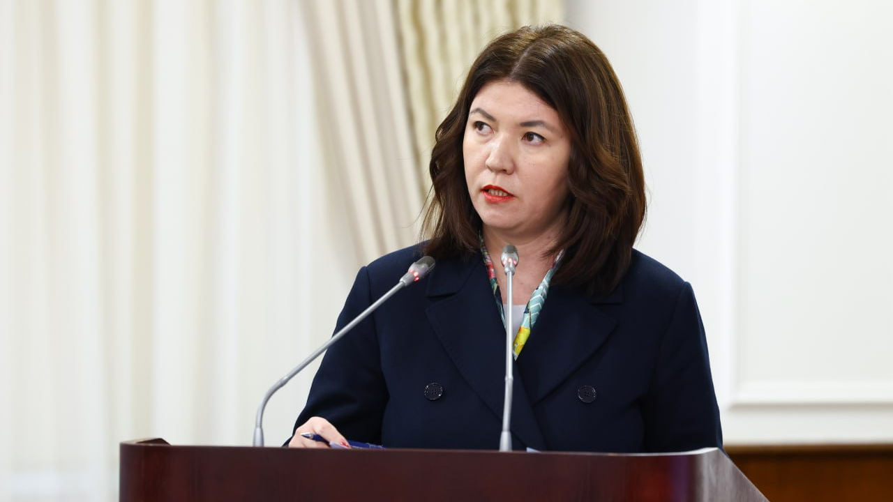 «Осындай шешім қабылдадым» деген министр оқушыларға үндеу жасады 