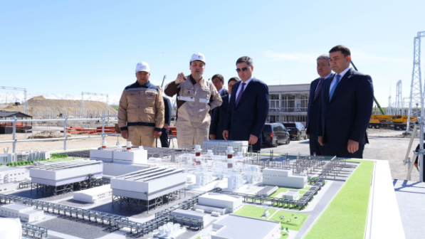 Бектенов Түркістан облысындағы электр стансасының құрылысын тексерді