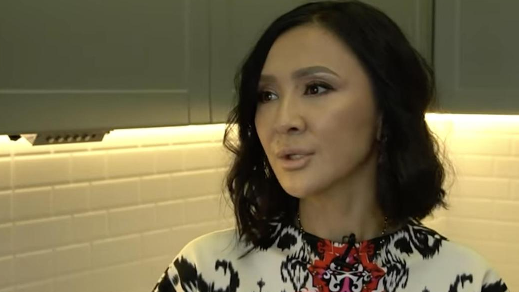 "Айыппұл салу аз, қылмыстық іс қозғалуы керек!" деген әнші журналисті сын тезіне алды