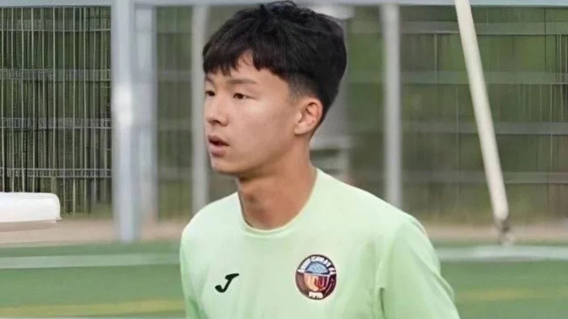 Қазақ баласы "Барселона" футбол клубының мүшесі атанды