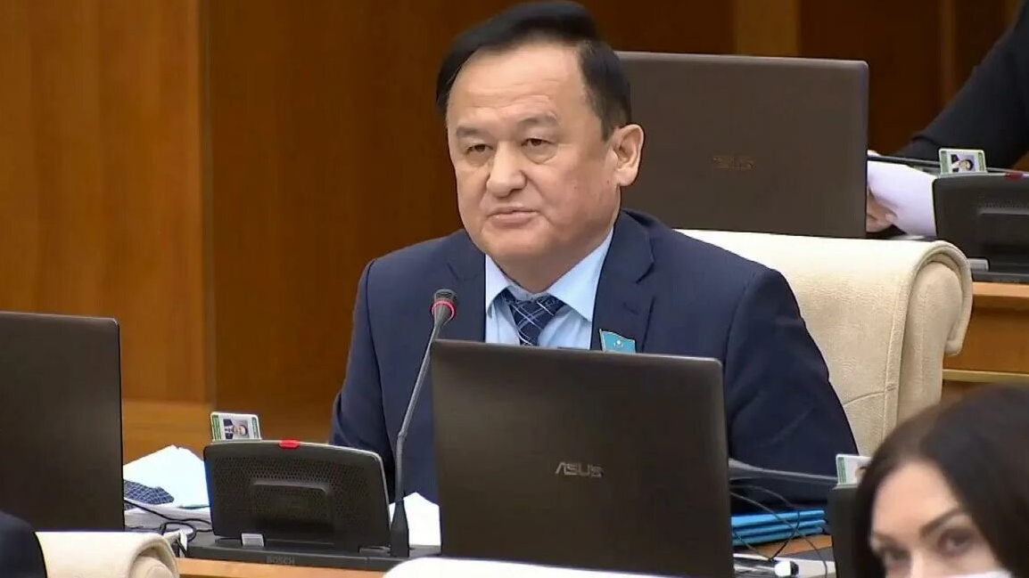 "Уын ағызып": Депутат мүфтиятқа шүйлікті