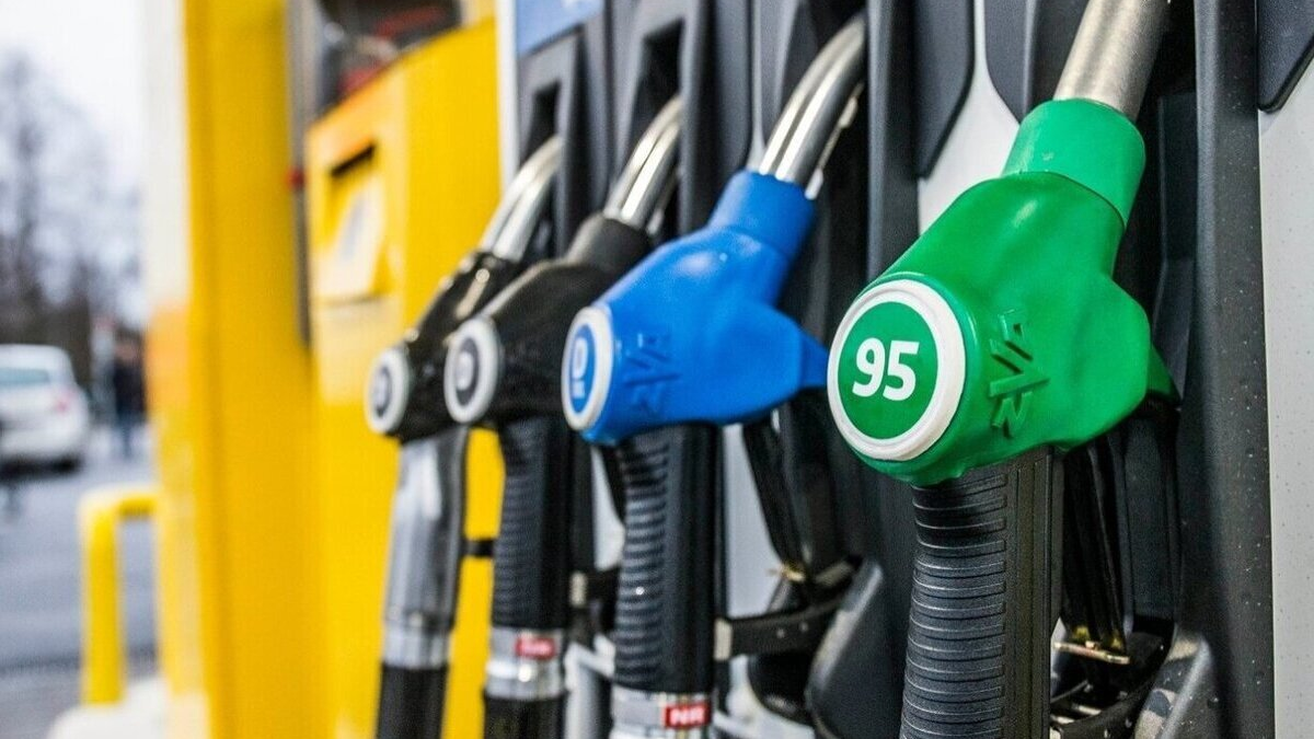 Бензин бағасы өзгере ме?: Министрлік өкілі жауап берді