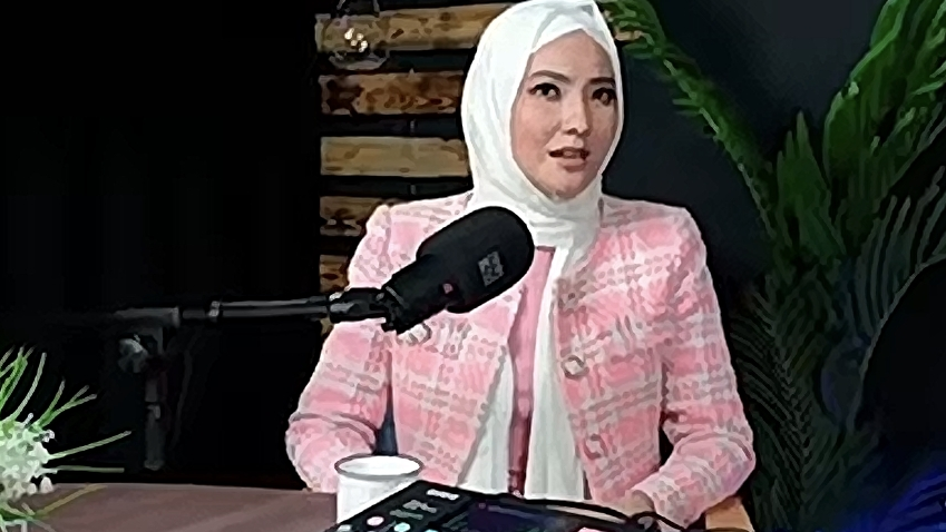 Ардақ Назаровтың әйелі сұхбат беріп, сынның астында қалды