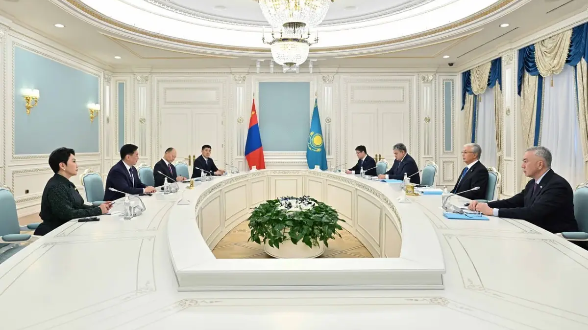 Ақордада Моңғолия президентін салтанатты түрде қарсы алды 