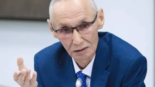 "Депутаттар саботаж жасағаны үшін жауапқа тартылсын!"деді Өмір Шыныбекұлы