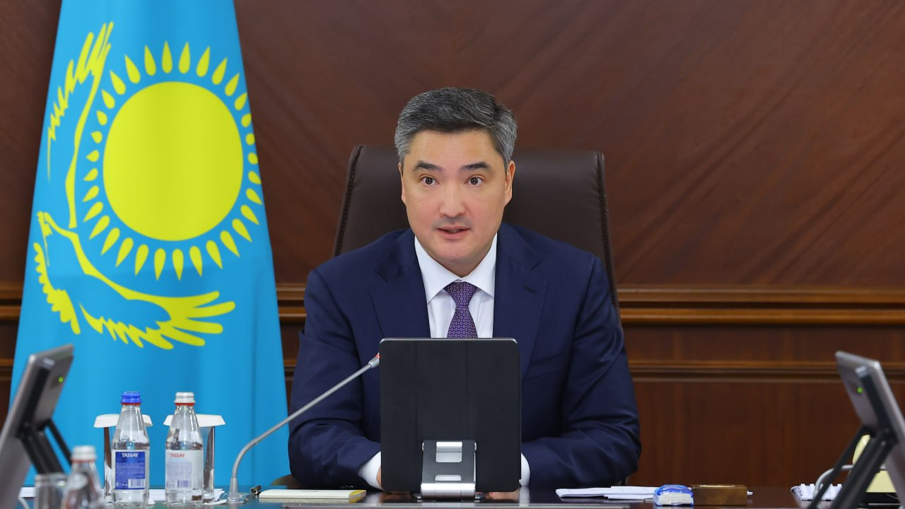 Премьер-министр «Digital Qazaqstan» жаңа стратегиясын жедел іске қосу қажеттігіне назар аударды
