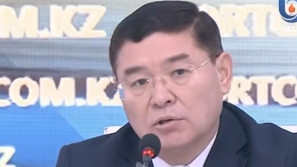 Қаныбек Жұмашев: "Мұғалімдер әр мерекеде премия алады"