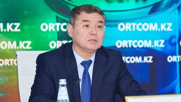 "Мұғалімдер мереке сайын премия ала ма?" сауалына қатысты Қаныбек Жұмашев мәлімдеме жасады