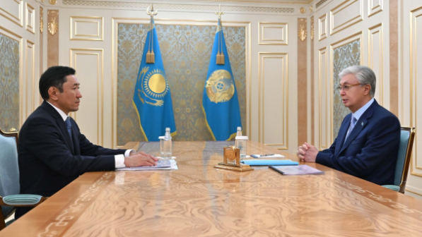 Мемлекет басшысы Атырау облысының әкімін қабылдады