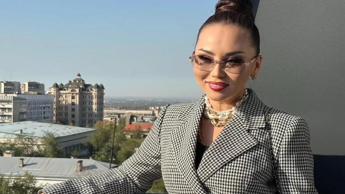 "Хай Гитлер" деген Баян Алагөзова желіде жұртпен қырылды
