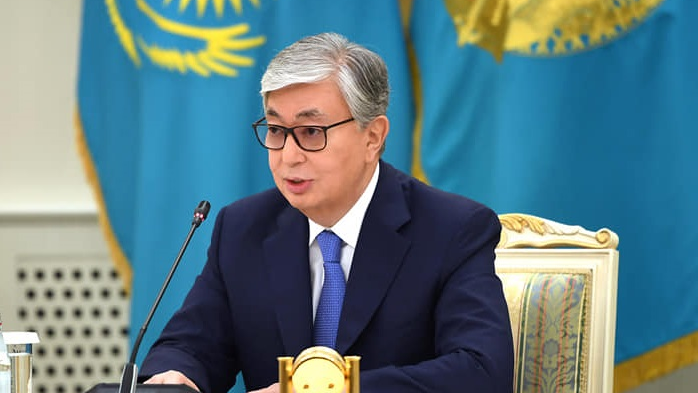 Біз «Заң мен Тәртіп» қағидаты үстемдік құратын, халық үніне құлақ асатын, саяси және қоғамдық институттары тиімді жұмыс істейтін мемлекет құрып жатырмыз", - деді Мемлекет басшысы