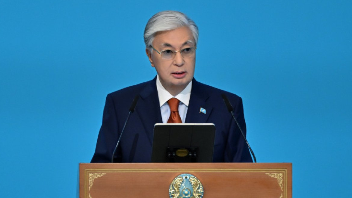 Мемлекет басшысы негізсіз ұрыс шығаратын мұғалімдерді қатаң сынға алды