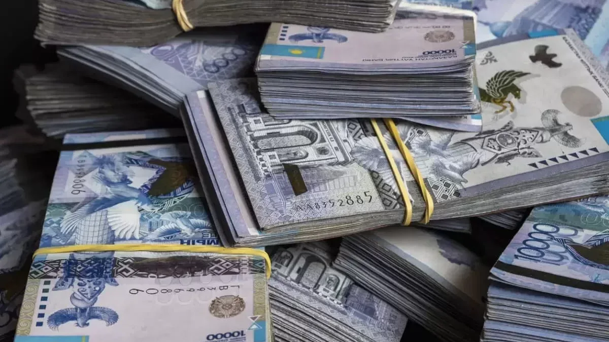 Алимент төлемегендер букмекерлерге 600 млн теңгеден астам ақша салған