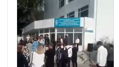"Матушка Земля, святая Русь": Қостанайдағы масқара жағдай жұрттың ашуын оятты