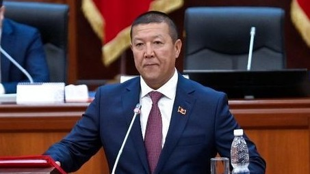 "Жасын жасыратын қыздарды жазалау керек" деген депутат тосын мәлімдеме жасады