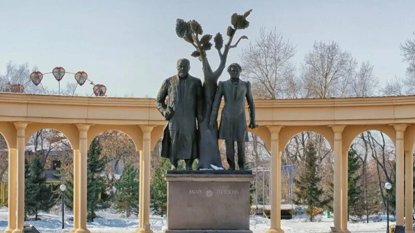 Петропавлда ЖЭО-ның ескі мұржасы мерзімінен бұрын бұзылады: энергетиктер қауіпсіздікке басымдық берді