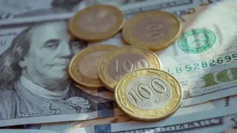 Теңге долларға қатысты әлсіреді